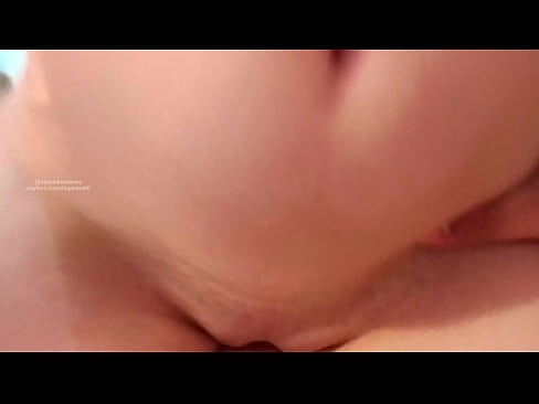 ❤️ 睡在我姐姐的房間裡,這就是我醒來的方式 ️❌ 美麗的色情 在我們這裡 zh-tw.dewporn.ru ❌❤